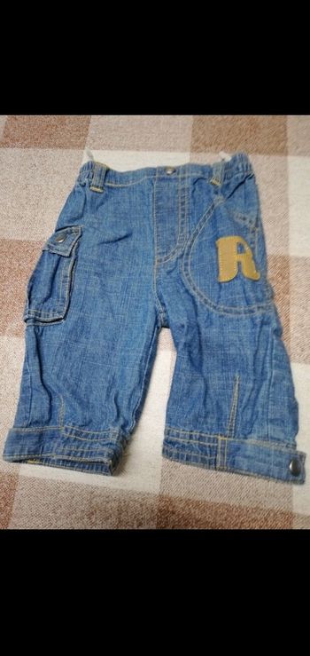 Jean bleu 3 mois