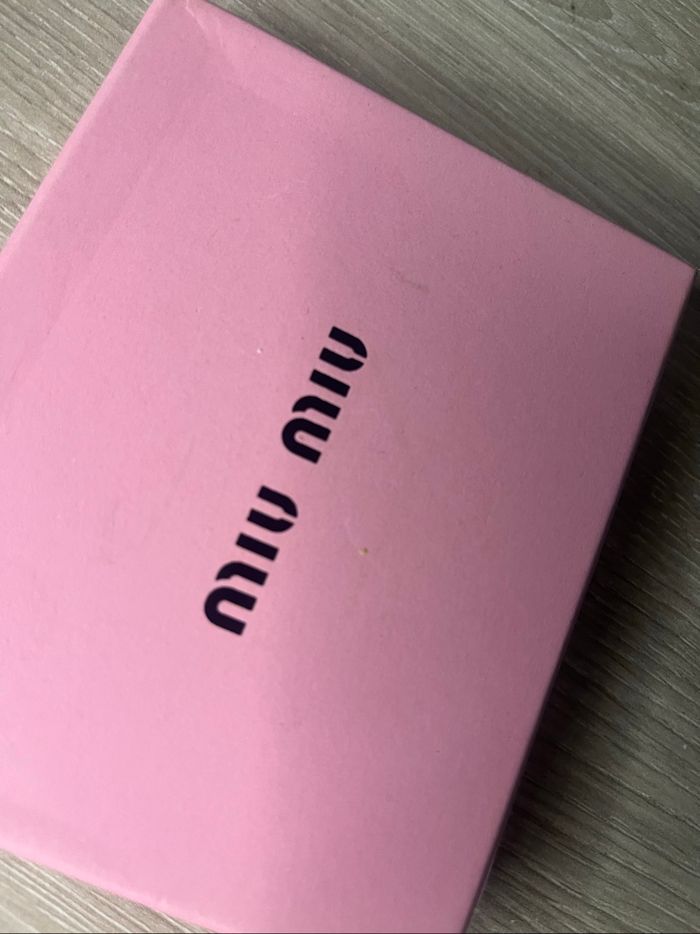 Porte carte miu miu noir neuf - photo numéro 4