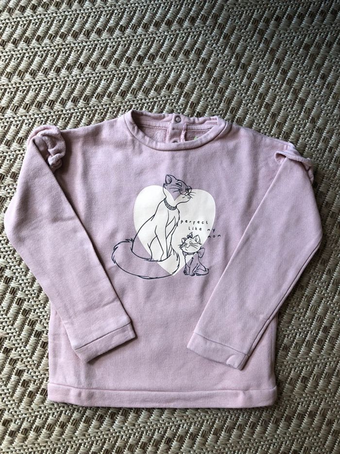 Sweat taille 36 mois