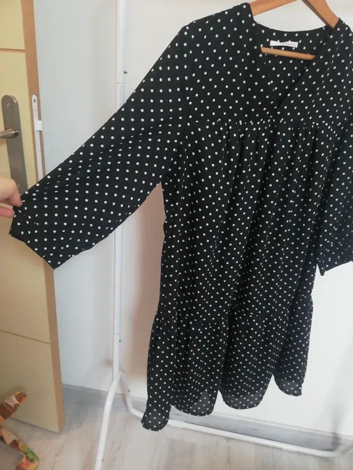 Robe manches longues noir et blanc camaieu - photo numéro 2