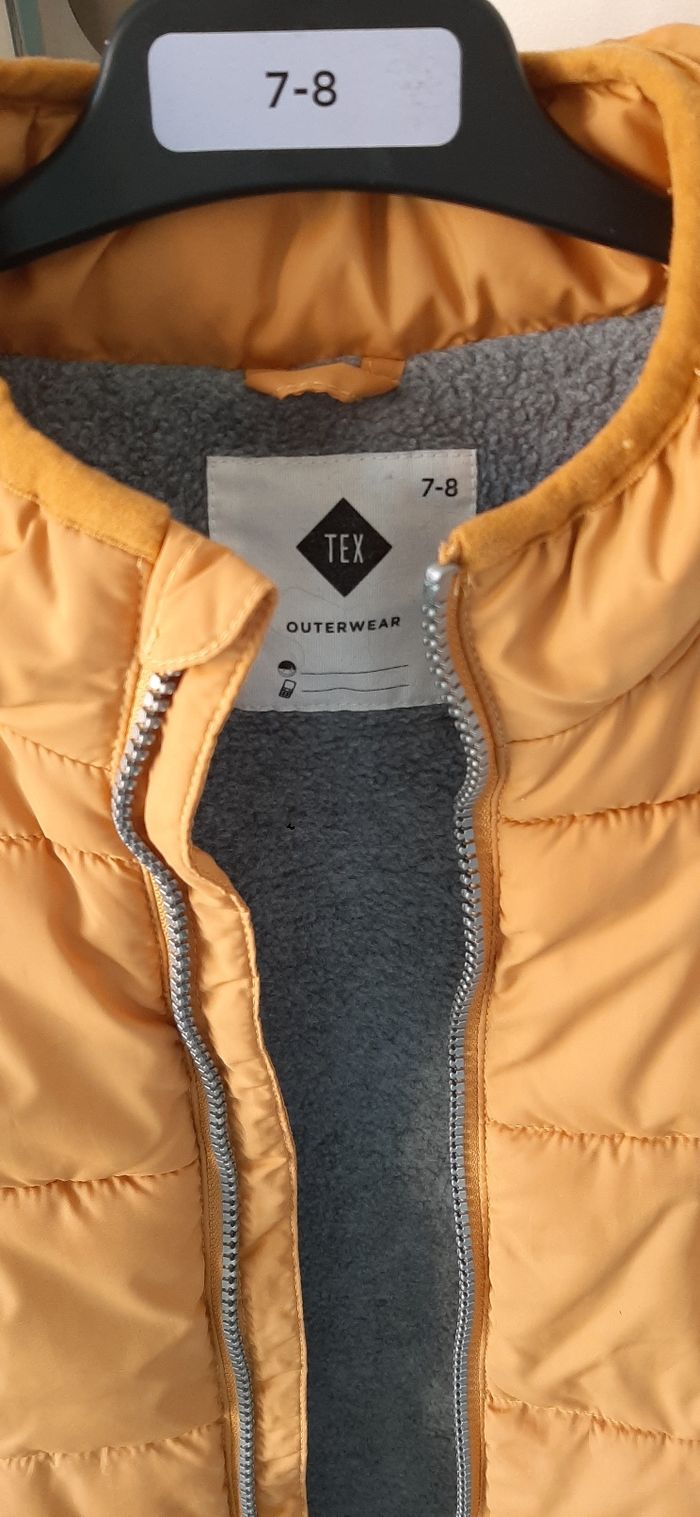 blouson sans manche Tex garçon taille 7- 8ans - photo numéro 2