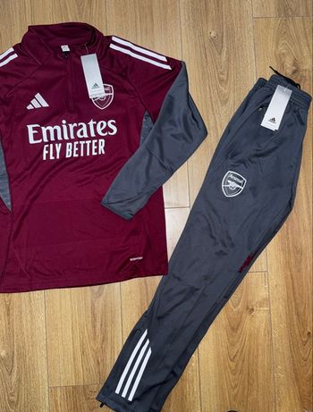 Ensemble Arsenal Officiel – Survêtement + Haut – Neuf avec étiquettes
