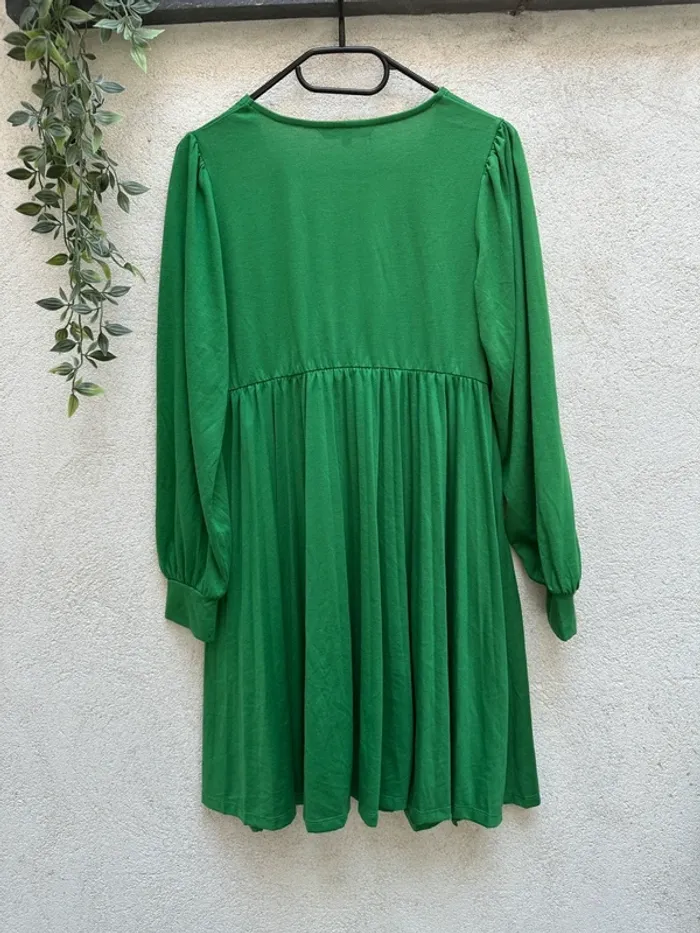 Robe neuve 36 - photo numéro 5