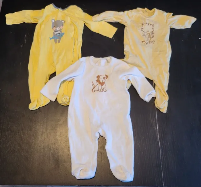 Lot de 3 pyjamas 6 mois