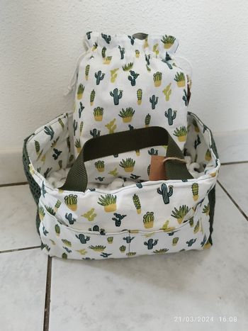 Panier de rangement avec petit pochon