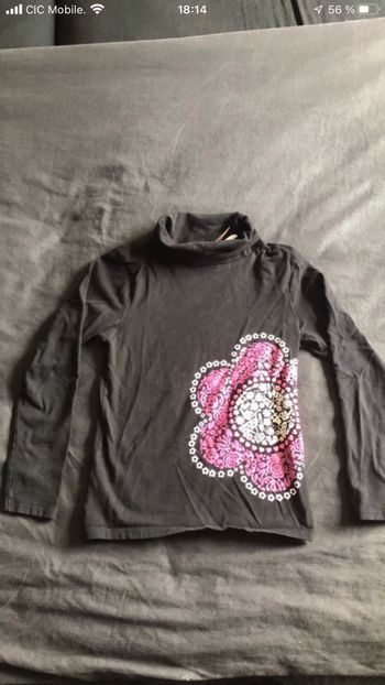 Sous pull noir fleur