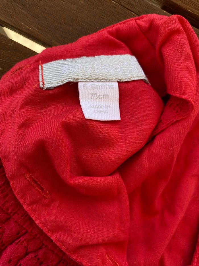 Robe à dentelle rouge, 6-9 mois - photo numéro 3