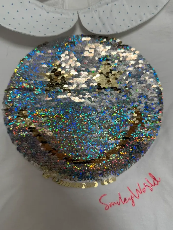 TEE shirt smiley sequins magiques - photo numéro 2