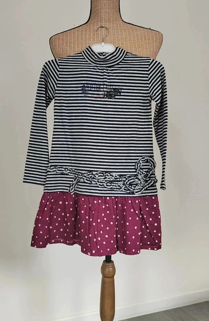30 € Robe Confetti Bleu marine et bordeaux Rayures et à pois 6 ans Neuve sans étiquette