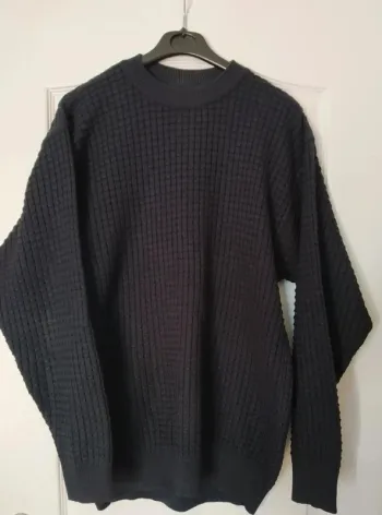 Pull bleu en lain taille M