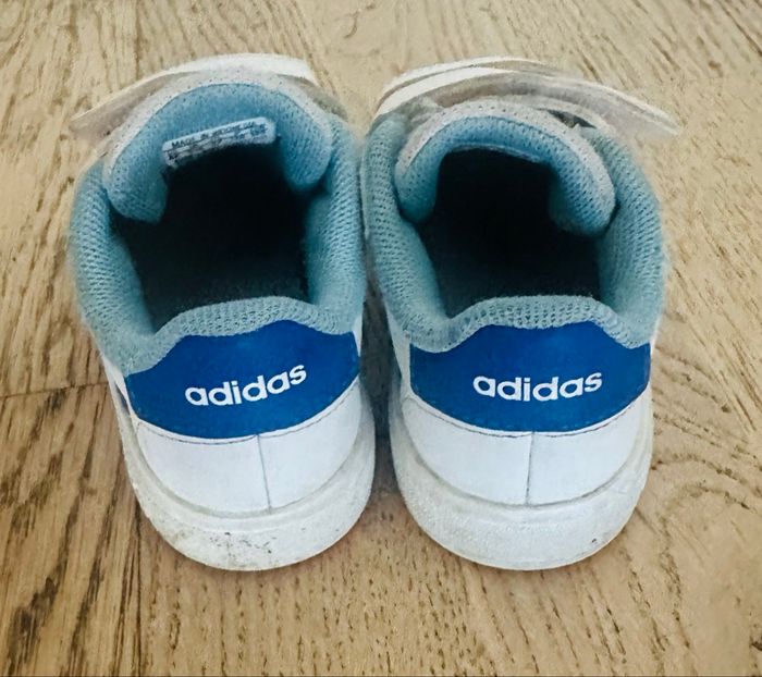 Basket adidas - photo numéro 3