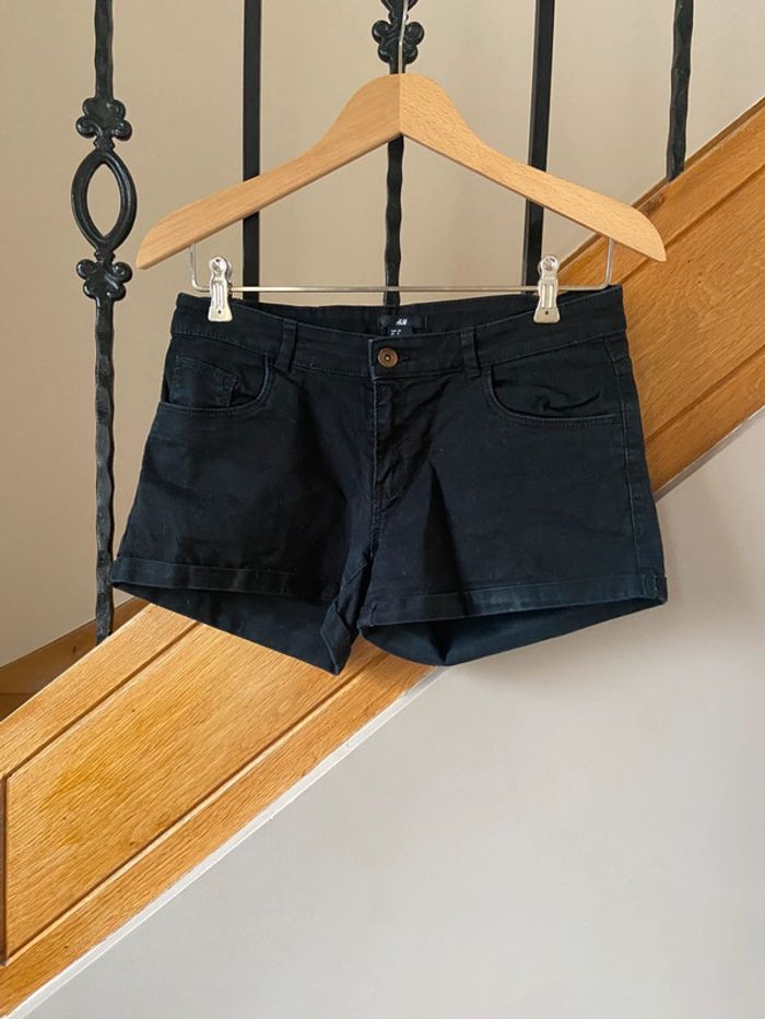 Short noir H&M