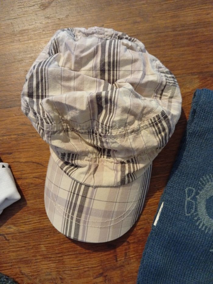Lot bonnet écharpe moufle taille 12/24 mois - photo numéro 5