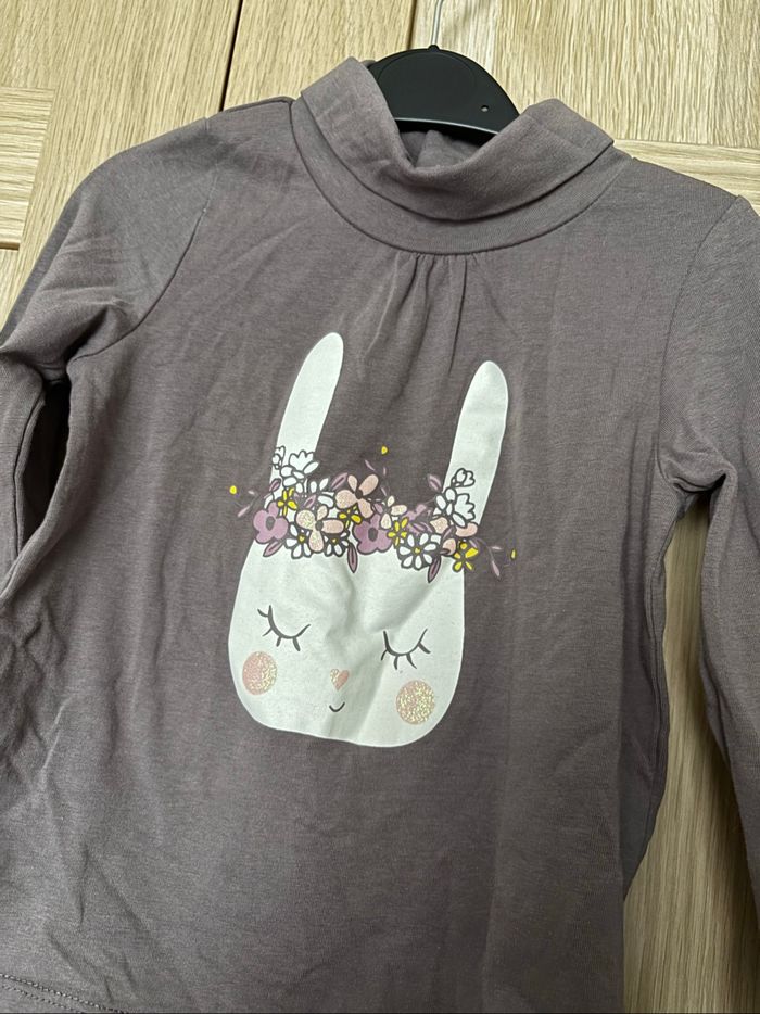 Tee shirt violet lapin col roulé Pat Et Ripaton t.36m - photo numéro 2
