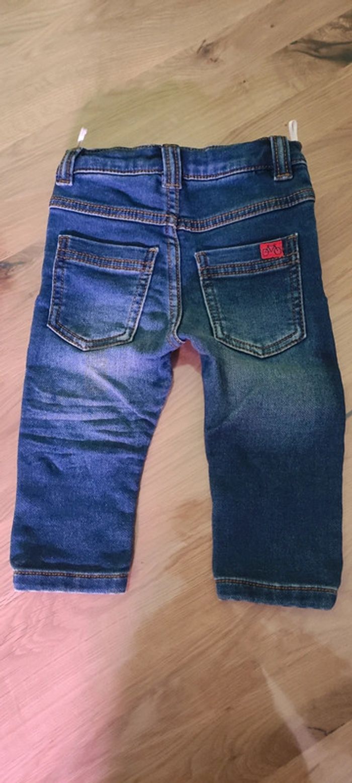 Jeans bleu bébé mixte C&A 12 mois 74cm - photo numéro 2
