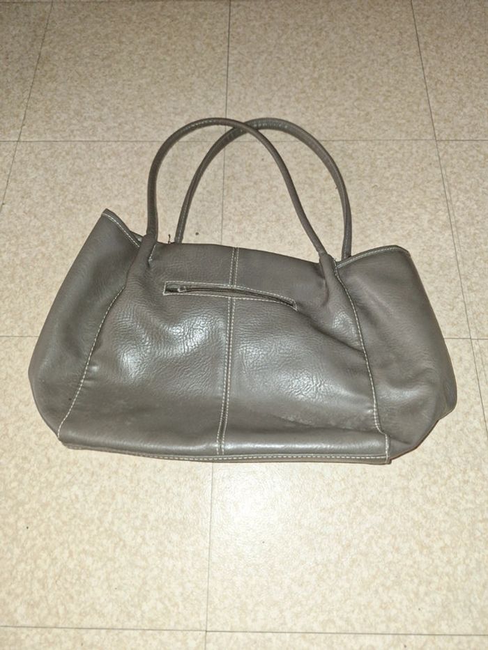 Grand sac 👜 très bon état - photo numéro 3