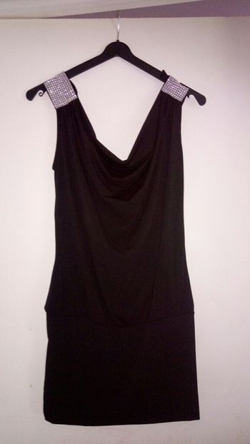 Robe / tunique col bénitier neuve