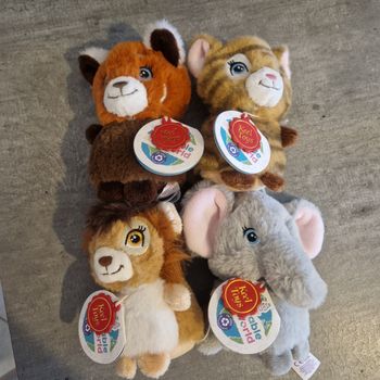 4 Doudous animaux neuf