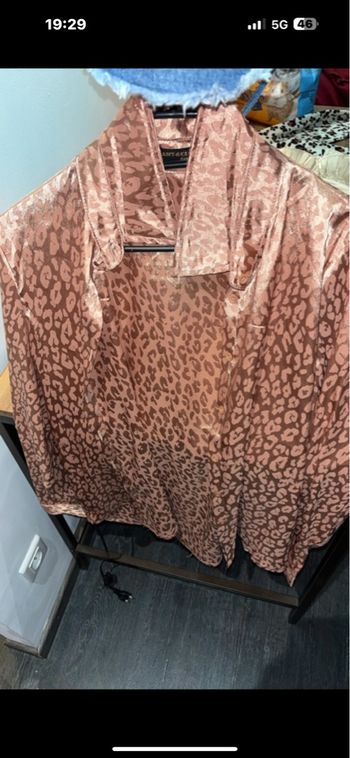 Chemise