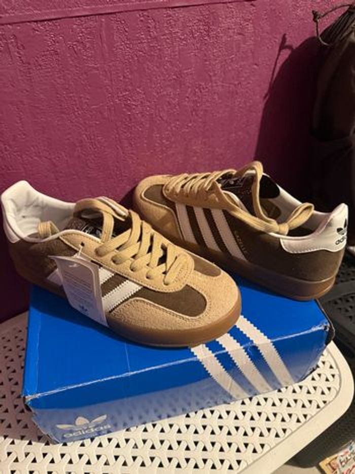 Adidas gazelle