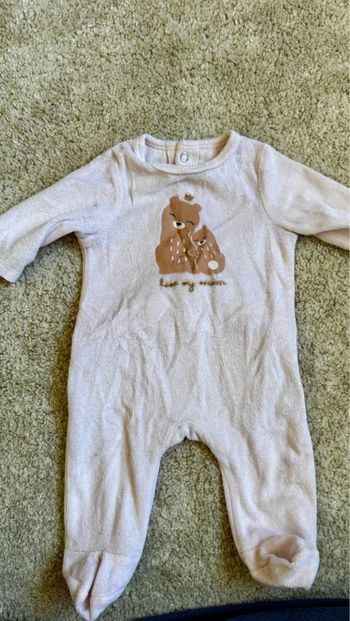 Pyjama velours rose Gémo – 1 mois