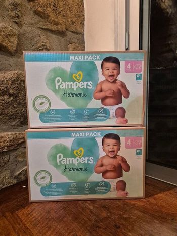 Couche taille 4 Harmonie Pampers taille 4 : 148 Couches