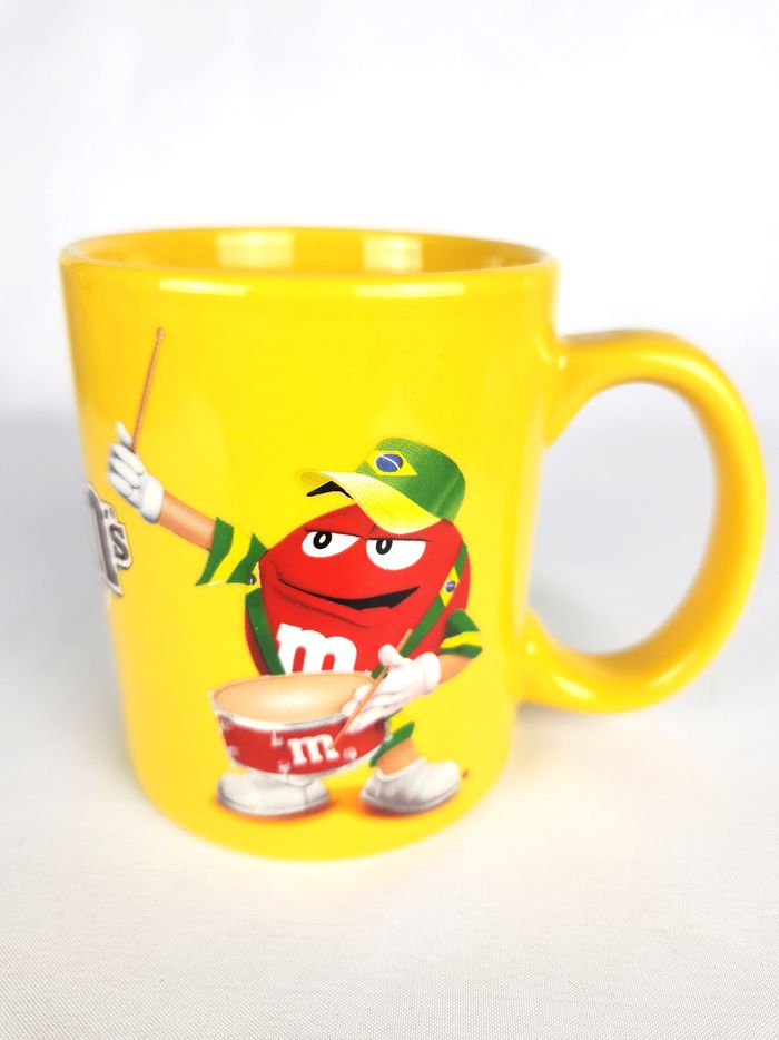 Mug M&M's édition Brésil Rare Mars 2014 de collection Très bon état - photo numéro 3