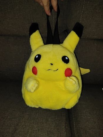 Peluche sac pokémon Pikachu