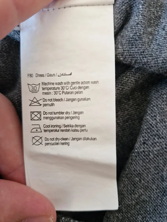 Robe grise - photo numéro 5