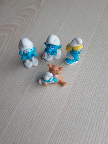 Lot schtroumpfs kinder