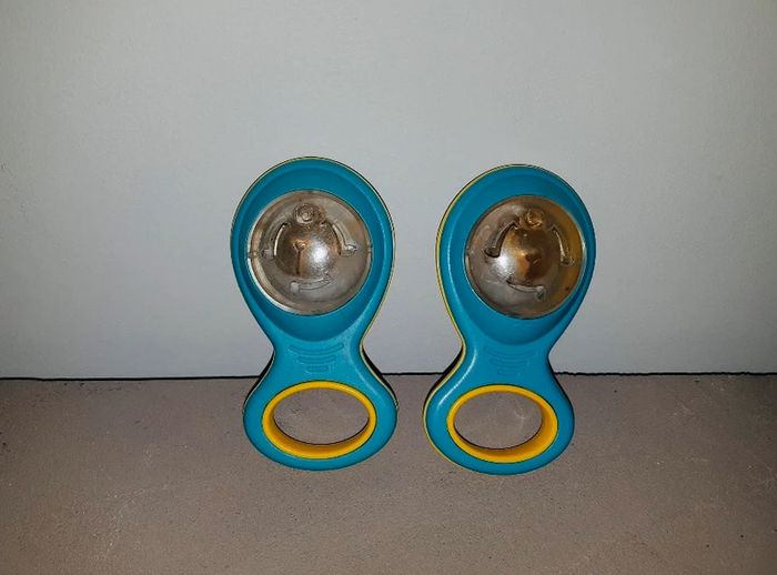 Instruments de Musique / Hochets Halilit