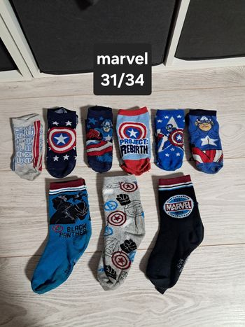 Lot 9 paires de chaussettes marvel 31/34