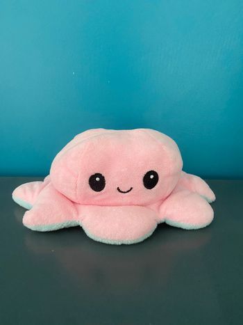 Poulpe/pieuvre réversible bleu turquoise et rose clair
