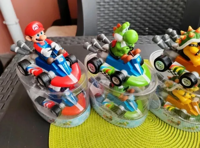 Lot de 4 Figurines - Mario Kart à propulsion - Nintendo, Wii - Mario, Yoshi, Bowser, Luigi - photo numéro 3