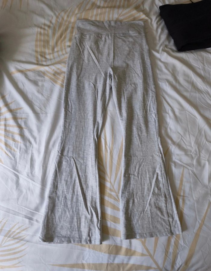 Lot pantalons 10 ans - photo numéro 8