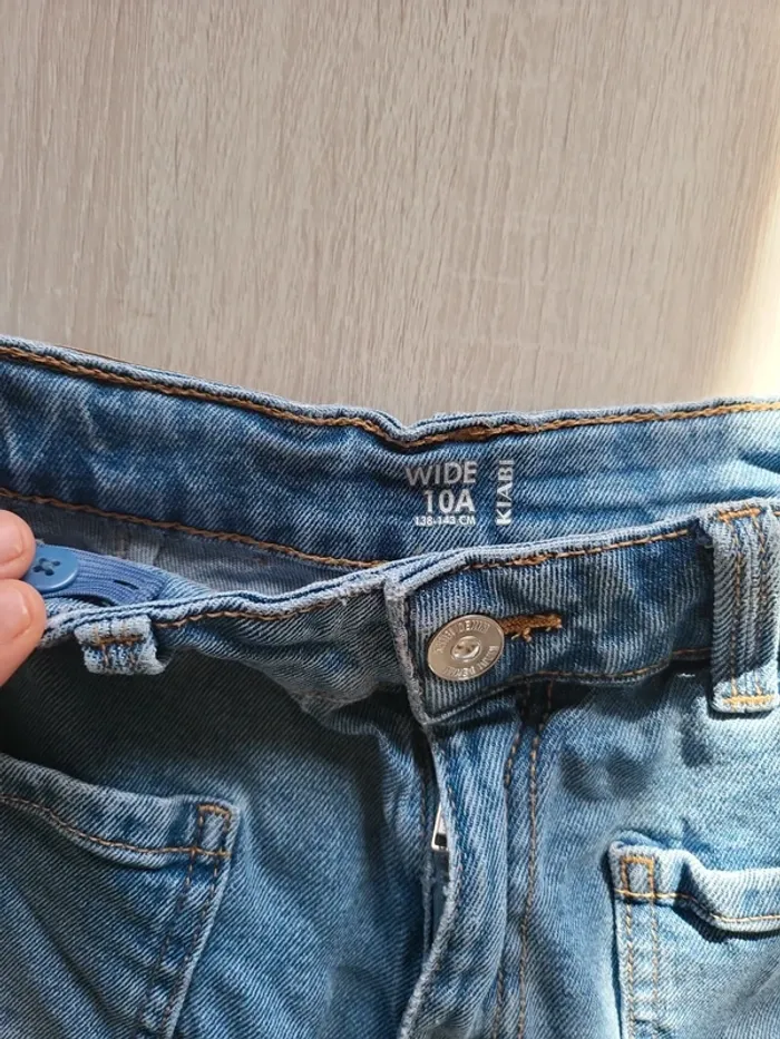 Jeans taille 10 ans - photo numéro 3