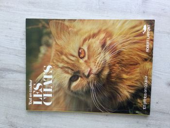 Livre les chats 1975