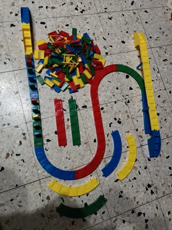 Dominos