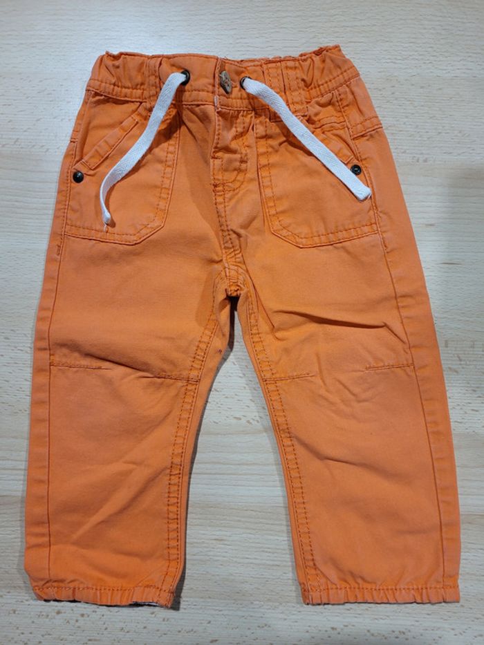 4 pantalons 6/9 Mois - photo numéro 2