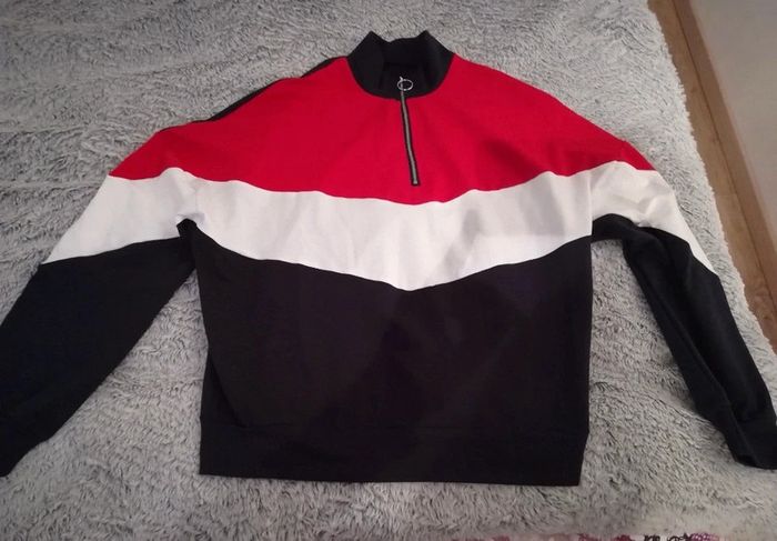 Sweat femme neuf