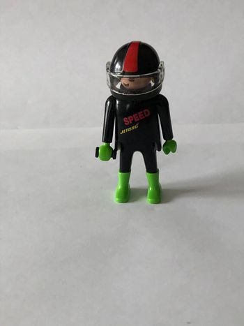 Figurine playmobil pilote de moto