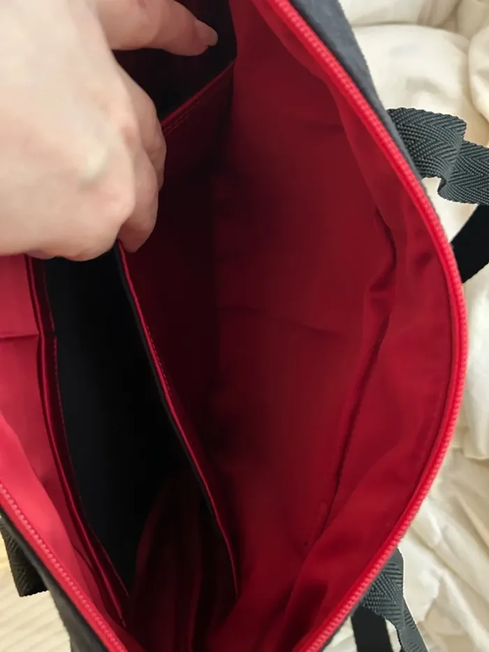 Sac à main noir avec broderie - photo numéro 5