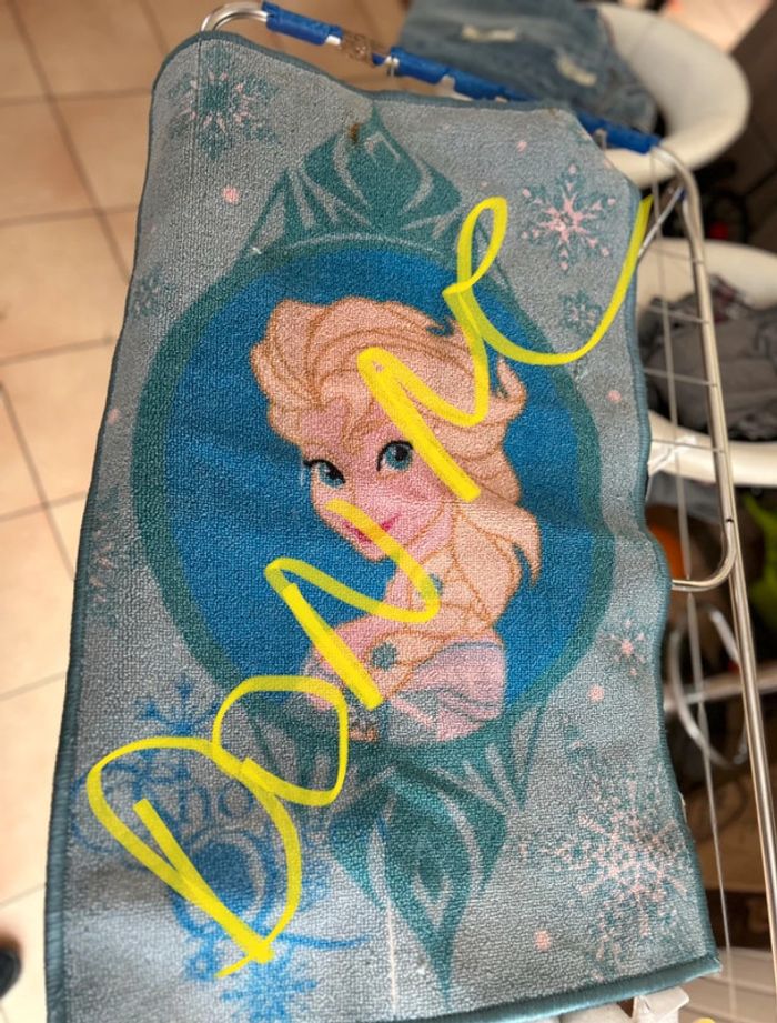 Donne tapis reine des neiges