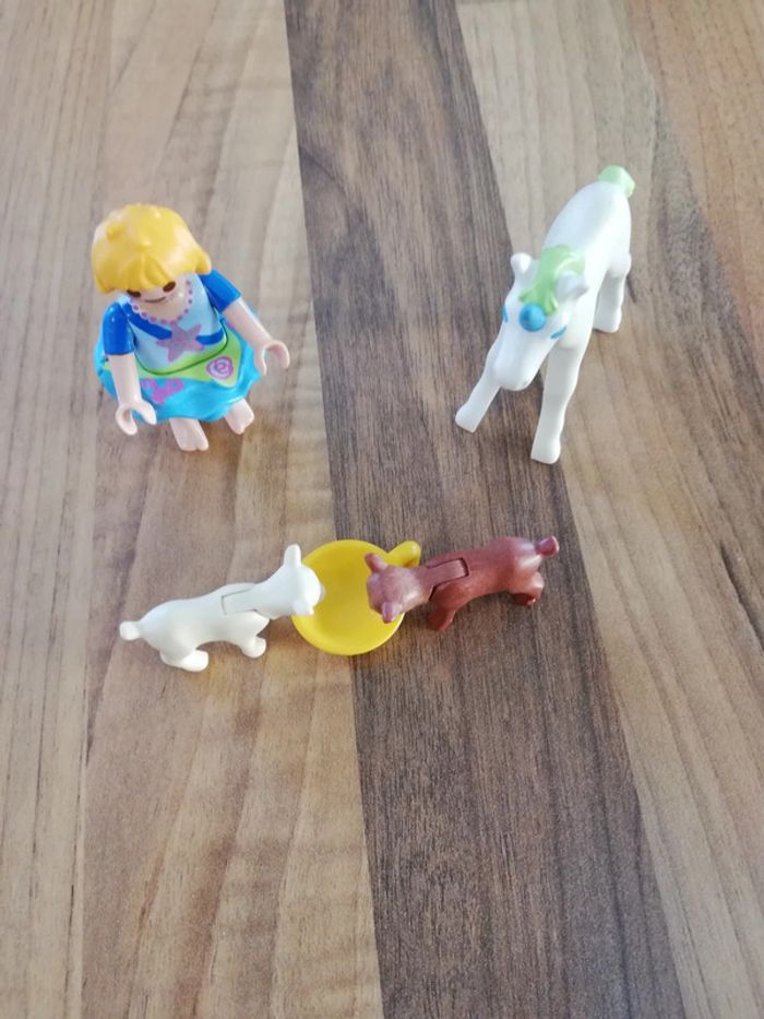 Playmobil licorne et petite fille - photo numéro 3