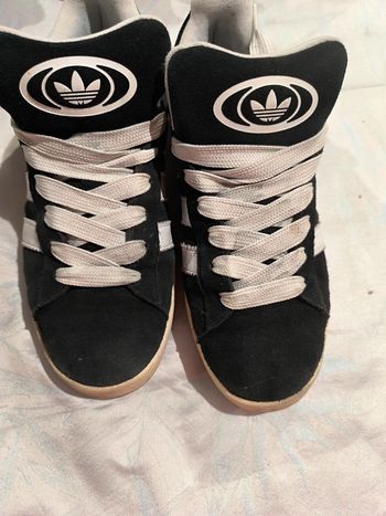 Baskets adidas noir T44 tbe