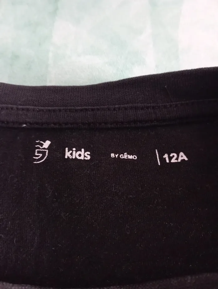 T-Shirt noir 12 ans - photo numéro 3