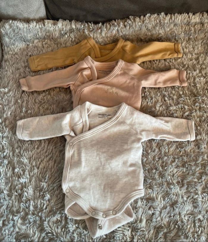 Lot bodies naissance - photo numéro 3