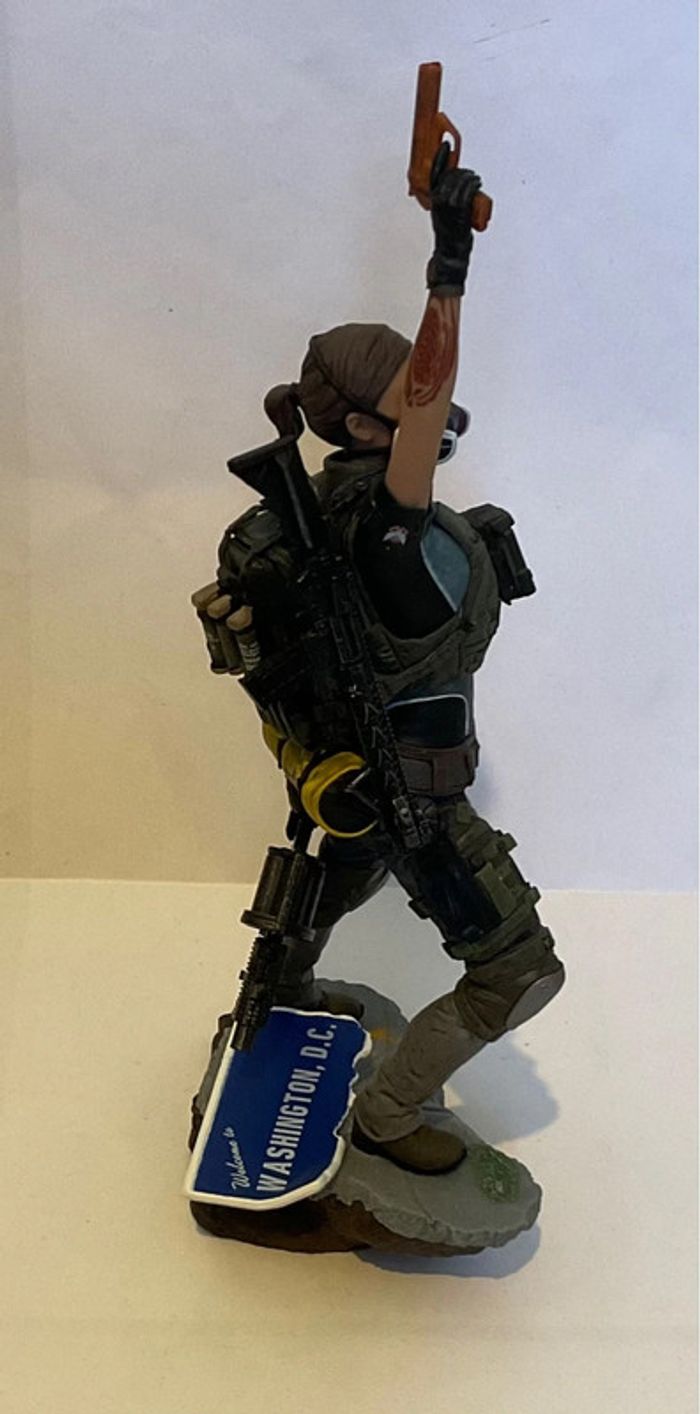 Figurine collector Tom Clancy’s The Division 2 - photo numéro 2