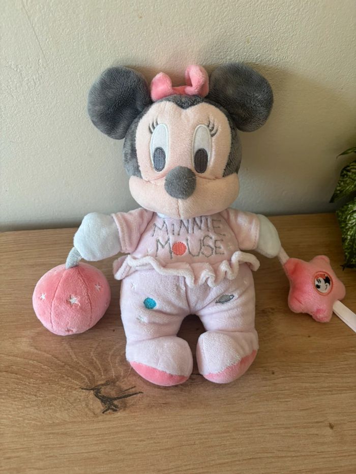 Doudou peluche Minnie mouse rose eveil etoile balle grelot Disney baby