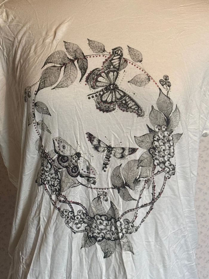Magnifique r shirt taille unique marque olay neuf avec étiquette - photo numéro 2